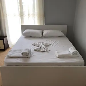 https://vila-olti.albaniahotels.org