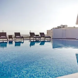 https://tigne-suites.hotelssaintjulians.com